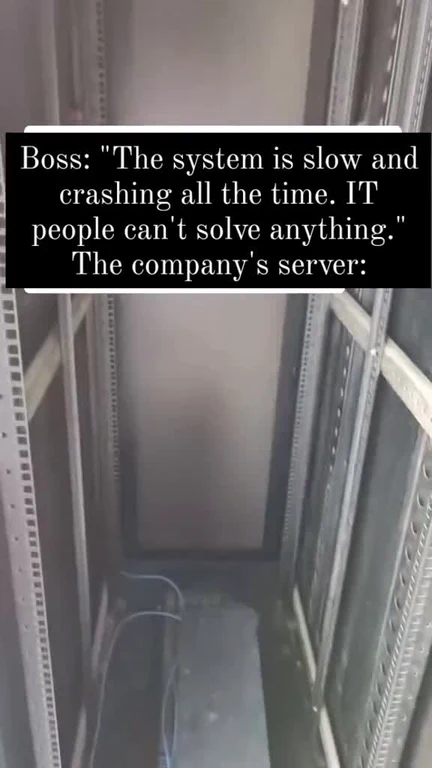 Server rack with empty space and cables, contrasting with the claim of a slow and crashing system